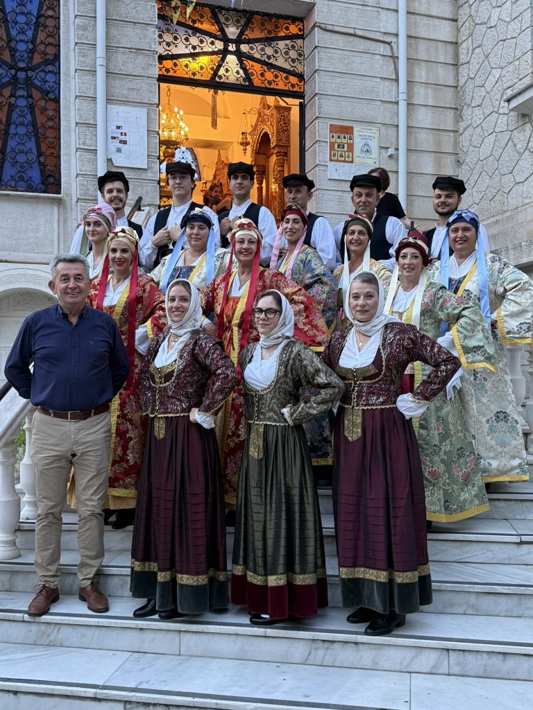 Συμμετοχή στην παραδοσιακή μουσική βραδιά στην Παναγία Φανερωμένη