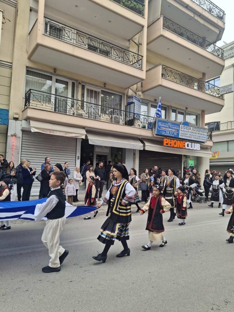 Η συμμετοχή του συλλόγου μας στην παρέλαση της 28ης Οκτωβρίου